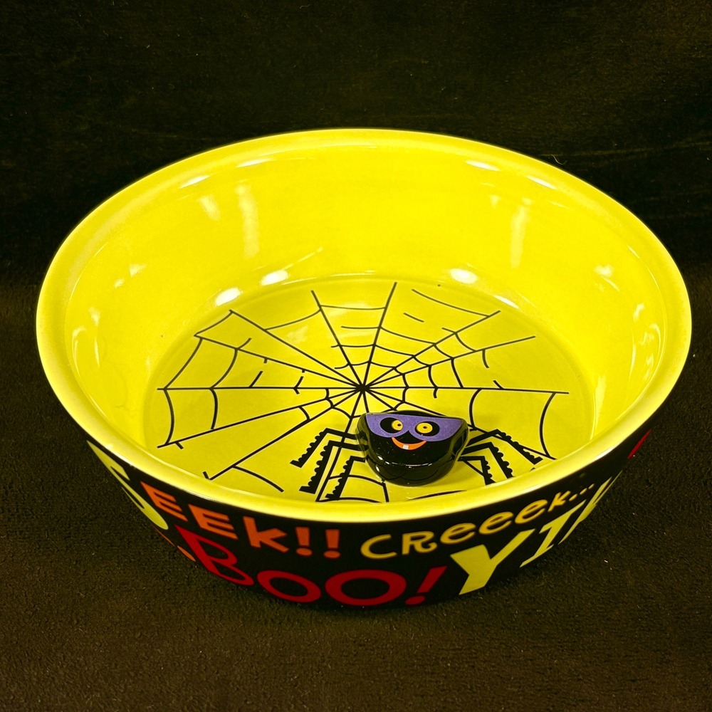 Hallmark Halloween Spiderweb Bowl w/ 3D Spider 6" Scary Words Candy / Snack Dish